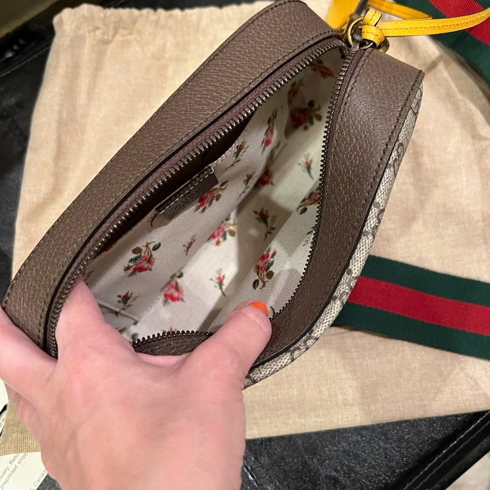 Gucci handbag - Picture 2 of 5